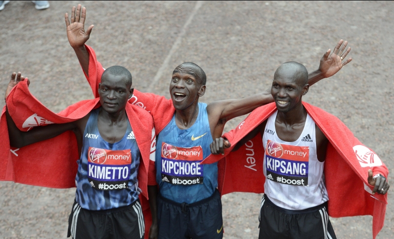 Kipchoge強襲倫敦馬 Radcliffe無憾跑出完美告別作