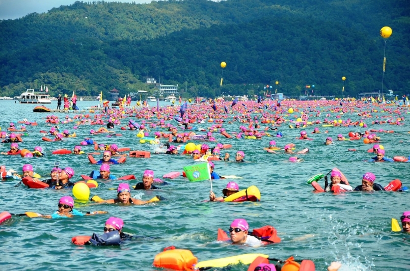 【賽事】萬人泳渡、環湖路跑…日月潭推運動旅遊風拚觀光