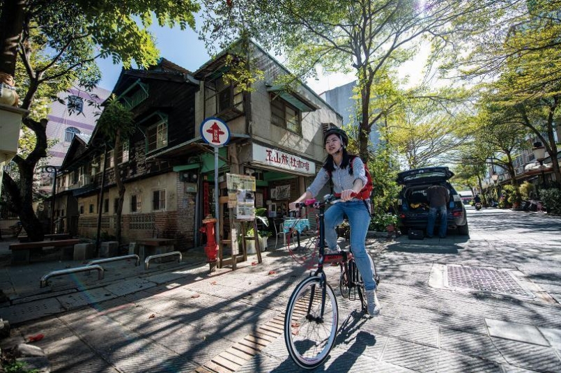 嘉義玉山旅社位於北門驛對面,見證了當地在日治時期木業發展的盛況。 嘉義玉山旅社位於北門驛對面,見證了當地在日治時期木業發展的盛況。