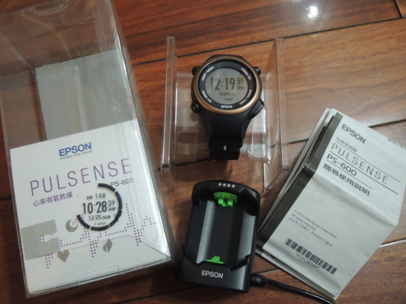 裝備心得 Epson Pulsense Ps 600 心率有氧教練 每秒掌控你的心 文章 運動筆記