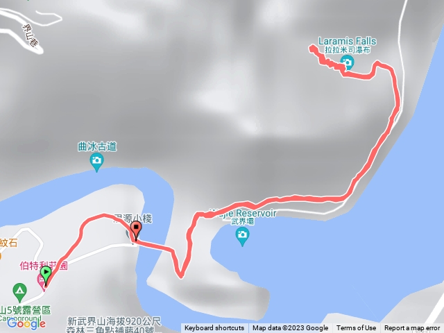 武界摩摩納爾瀑布