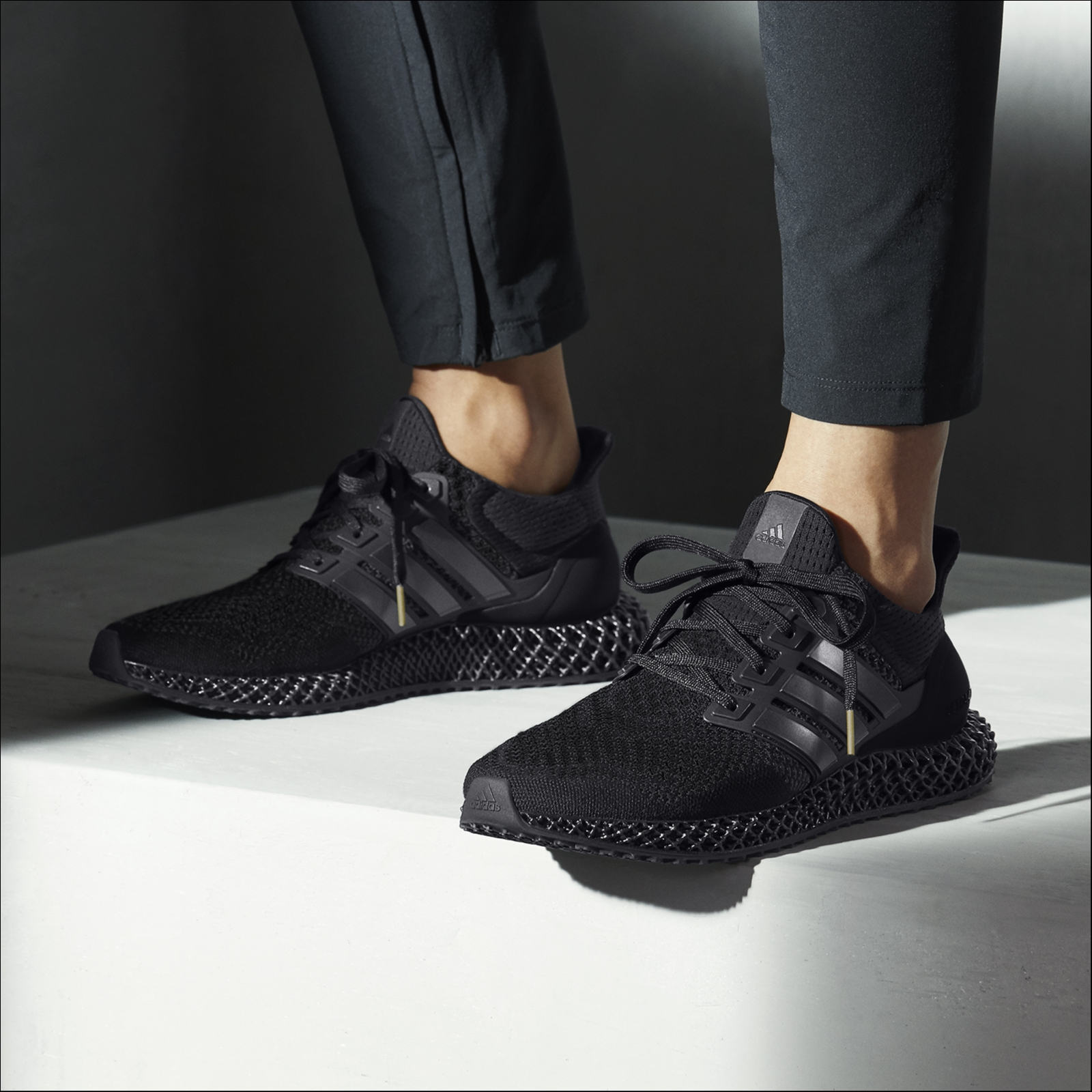 【品牌動態】巔峰神作 adidas ULTRA4D “Triple Black”