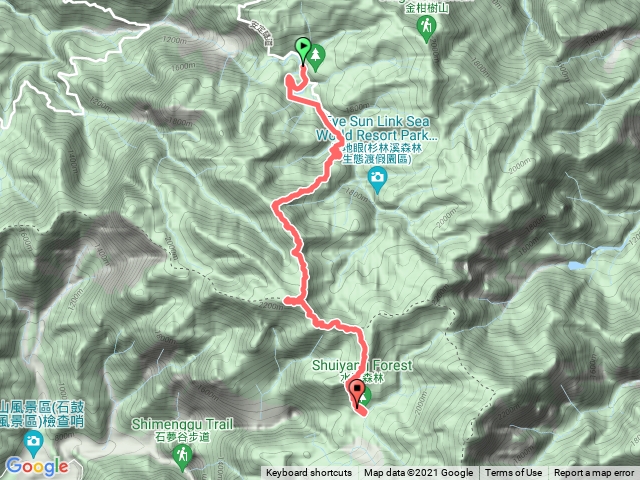 鹿屈山 水樣森林