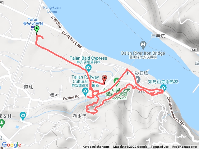 泰安步道上