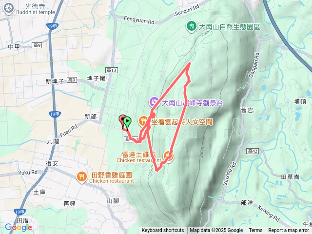 大崗山牌樓旁入口