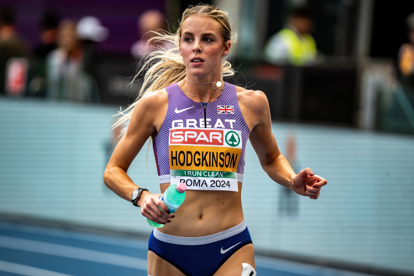 【話題】奧運獎金怎麼花？Keely Hodgkinson 稱 800 公尺奪牌就把保時捷開回家