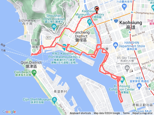 高雄港小鴨晨跑