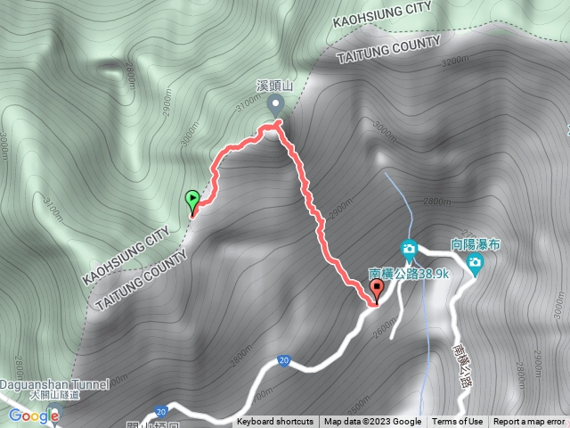 關山嶺山溪頭山環繞