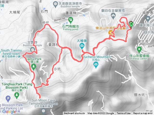 步履輕盈的天上山