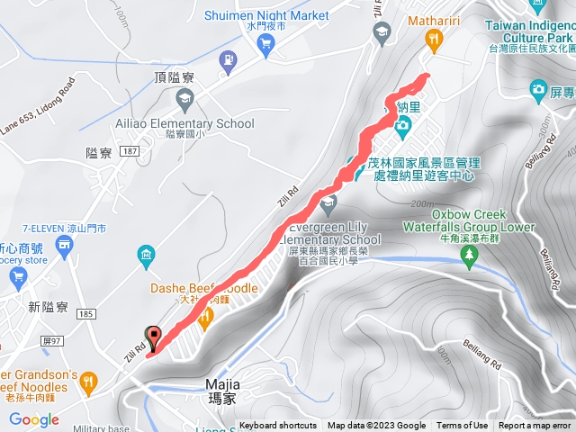 穿上腳套20公斤練習上坡