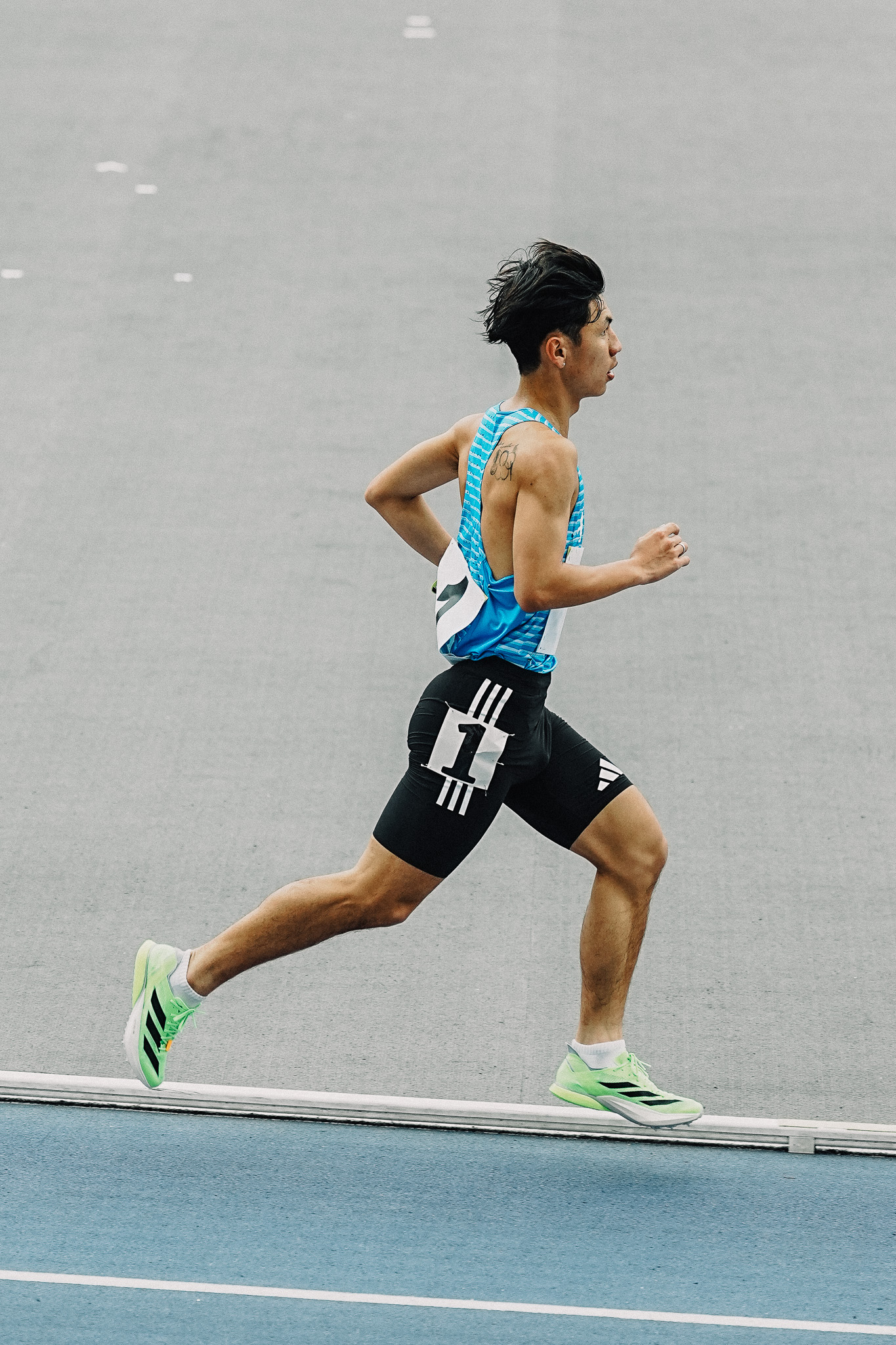 【賽事】大專錦｜徐立紘男子五千公尺 14:53.48 破大會摘金！目標鎖定 U23 全力衝擊達標 | 文章 | 運動筆記