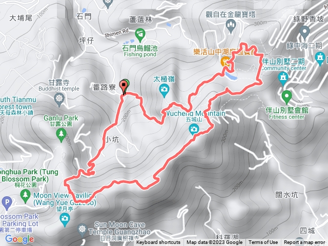 70號登山口-直上山中湖-繞湖3/4圈後經天上山縱走西段-五城山-天上山縱走東段-天上山-直下楊桃樹登山口-產業道路回70號登山口