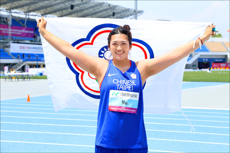 【亞錦賽】中華隊首面獎牌開張！「鏈球女王」余雅倩擲出 64 公尺25 摘銅