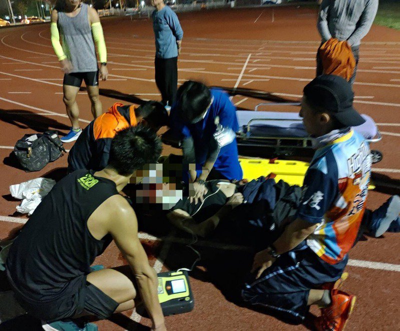 【新聞】6 旬男運動 10 餘年 下班慢跑突倒地無呼吸心跳緊急救回