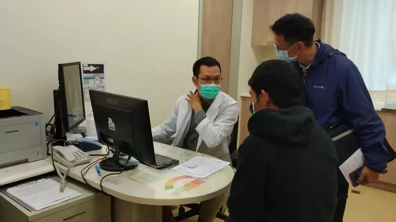 【健康】解封搶出遊 醫師提醒小心熱衰竭中