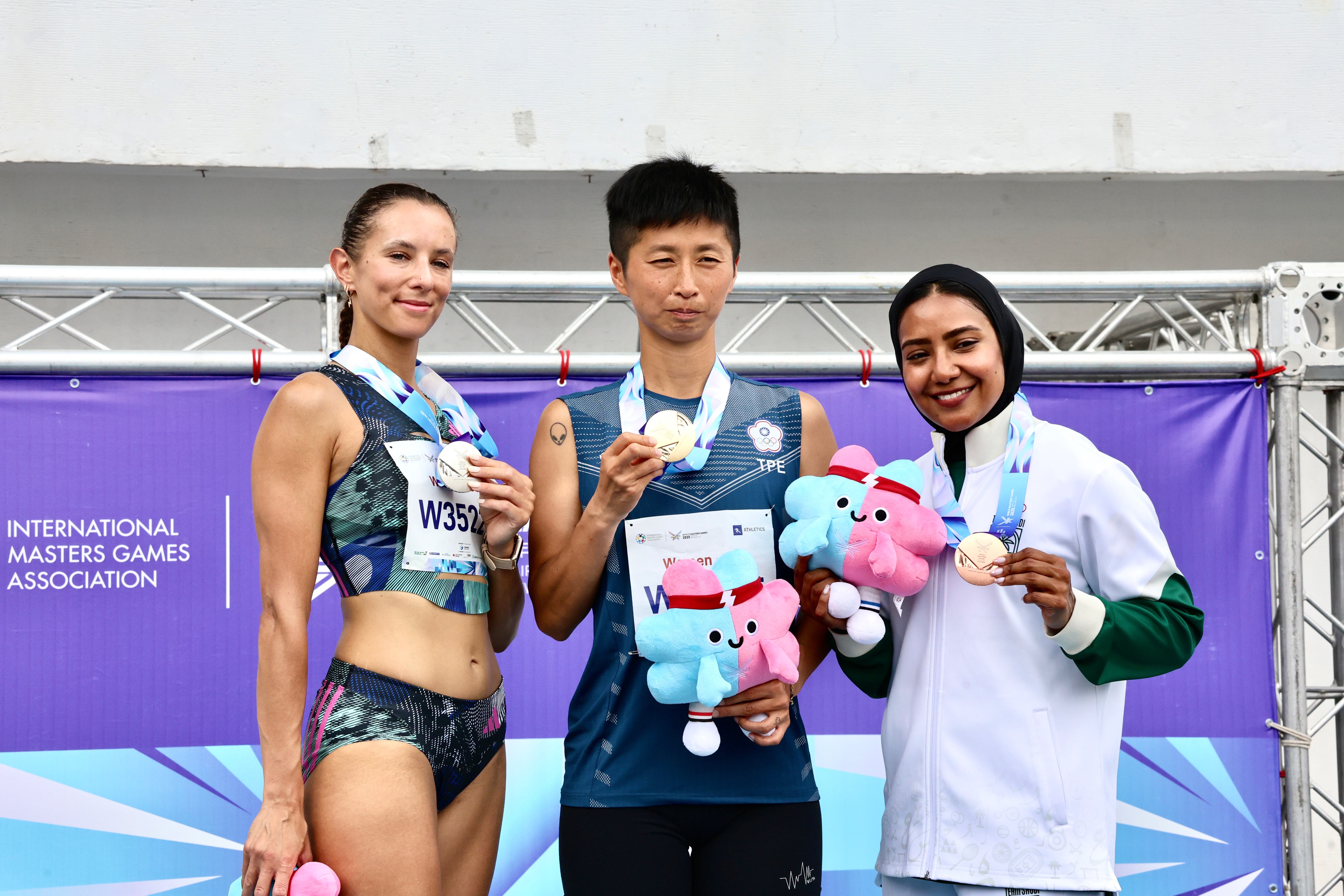 【世壯運】「老師做得到,你們也可以」楊玉帆 包辦 100m、200m 雙金
