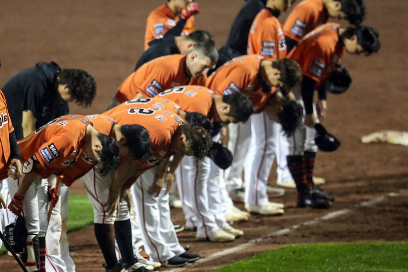 18連敗的南韓職棒韓華鷹隊，只要再輸一場就將單獨扛下「亞洲最爛」招牌。 歐新社