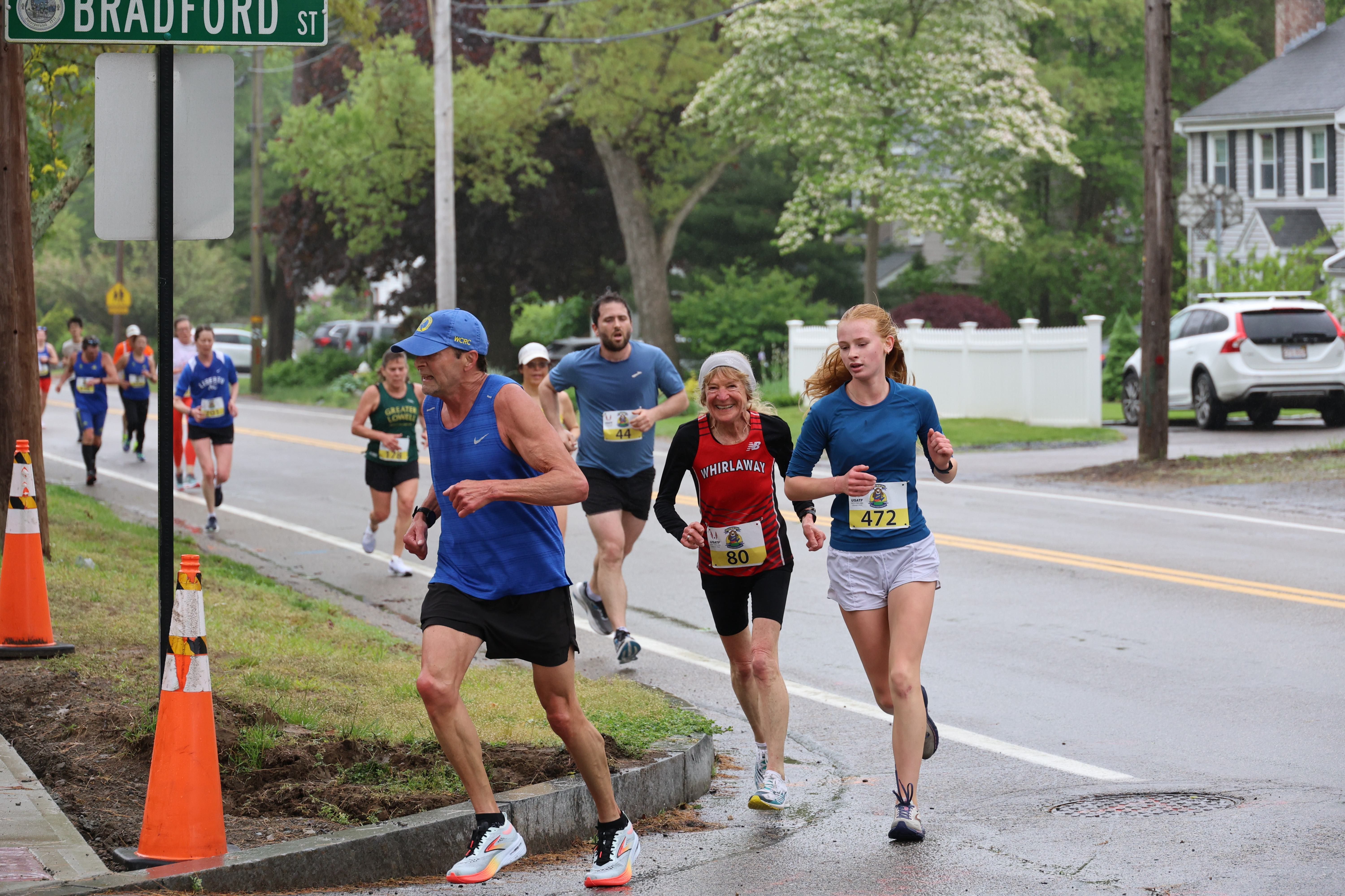 【話題】80 歲美國奶奶 Holmquist 5公里跑出 24:08 配速4:50 打破分齡紀錄！