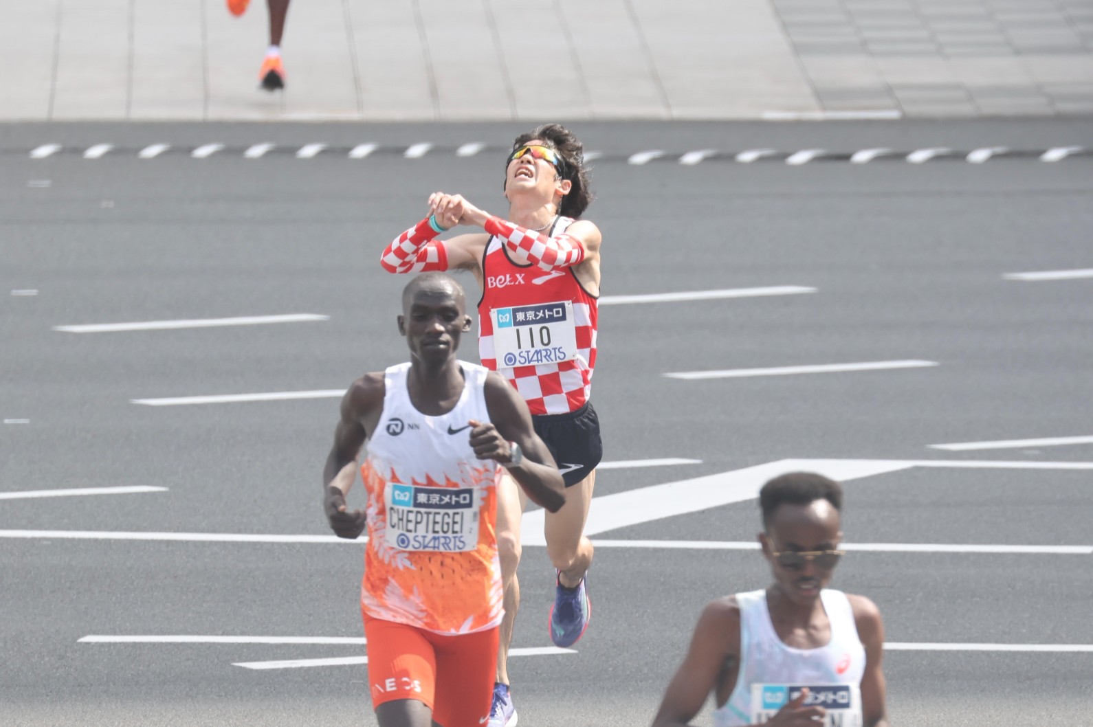 【賽事】「可樂跑者」市山翼 東京馬奪日本第一 2:06:00 晉升日本歷代第九位！