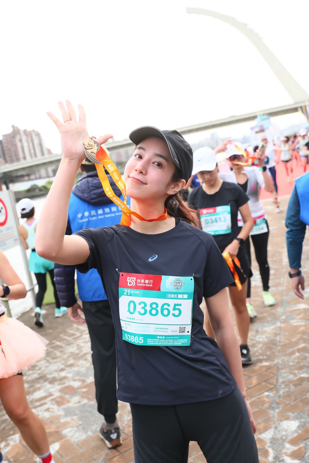 人物】拍戲再累也要跑！温貞菱：我想挑戰全馬跑步會帶我找到前進的答案| 文章| 運動筆記