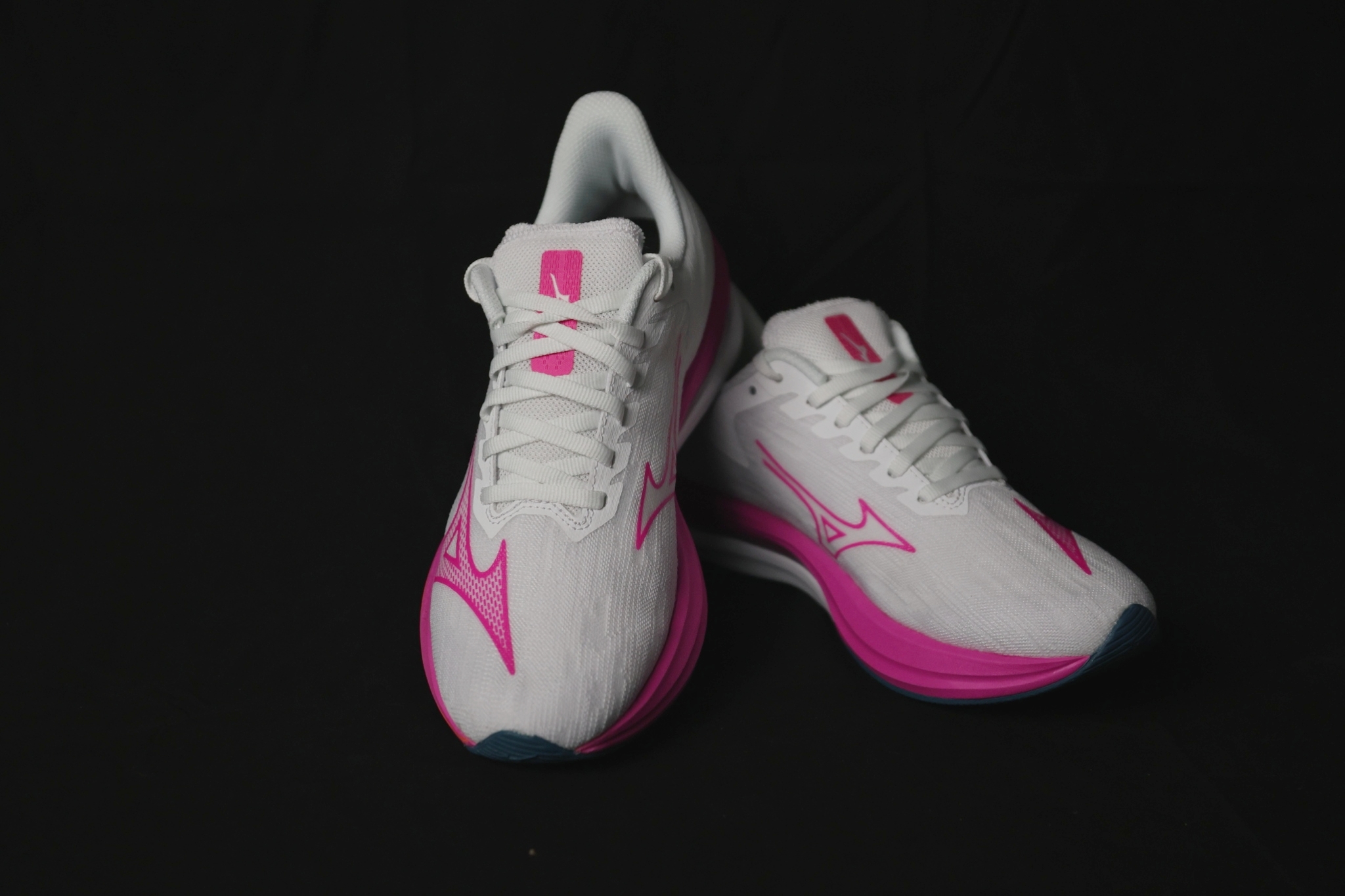MIZUNO WAVE REBELLION SONIC